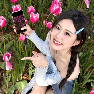 姑娘， 望着我